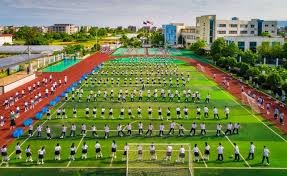 扑克后期如何稳住（如何在扑克后期稳住局面）